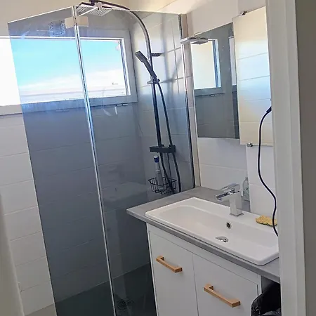 3 Pieces Vue - Clim - 5 Min De La A Pied Apartment Antibes